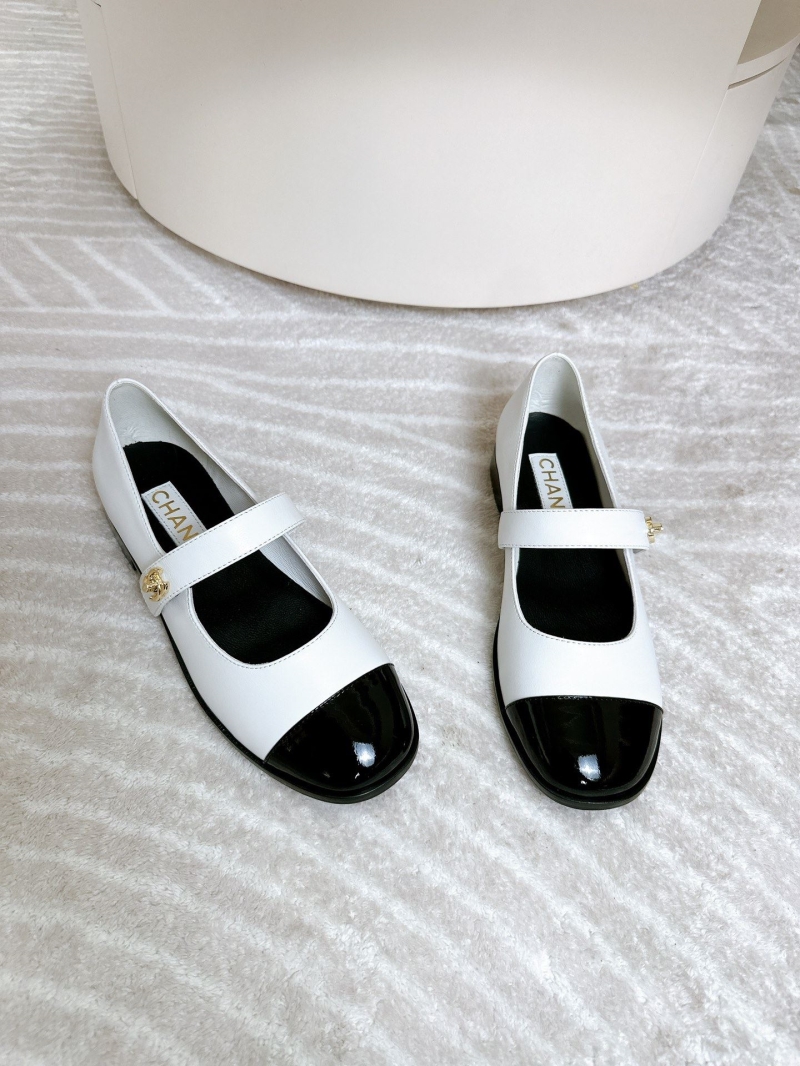 Chanel Flat Shoes